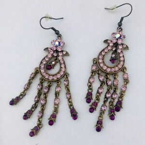NWOT Vintage-Inspired Purple Rhinestone Chandelier Earrings brand new